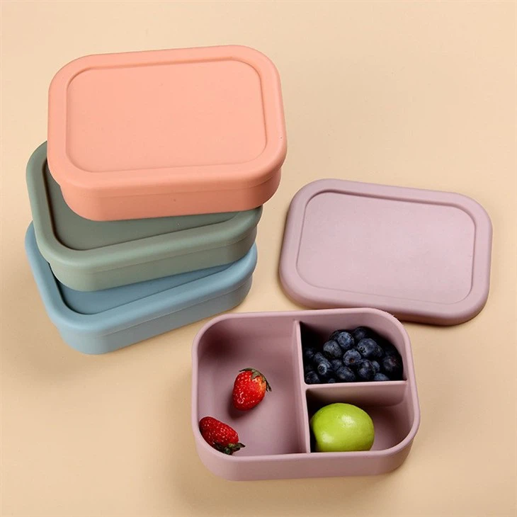 silicone container with divider (18)